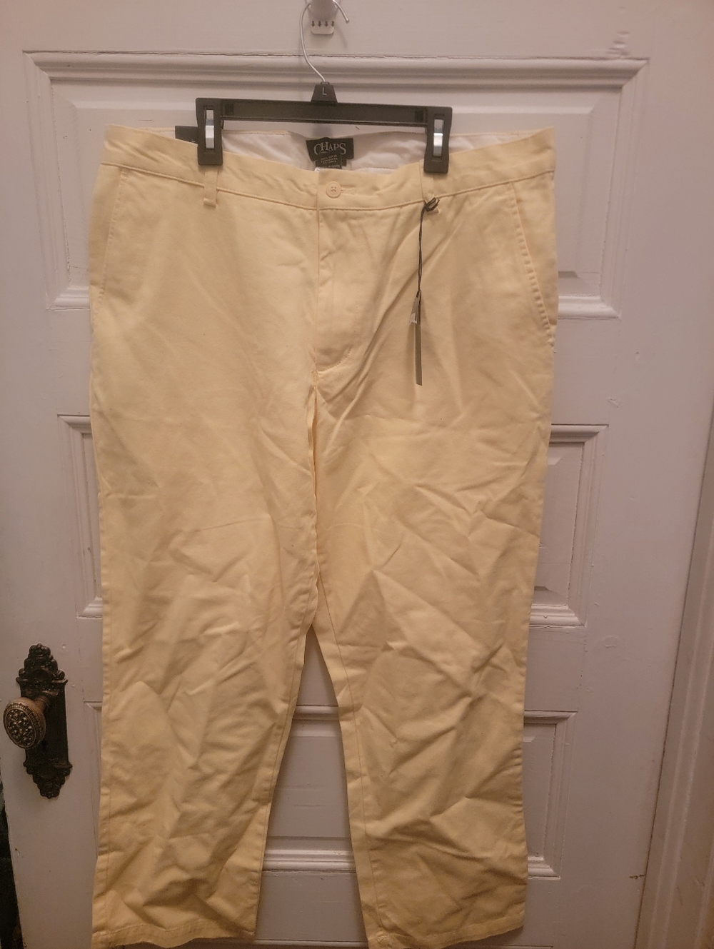 Chaps Men’s Pale Yellow Chino Pants 36x30